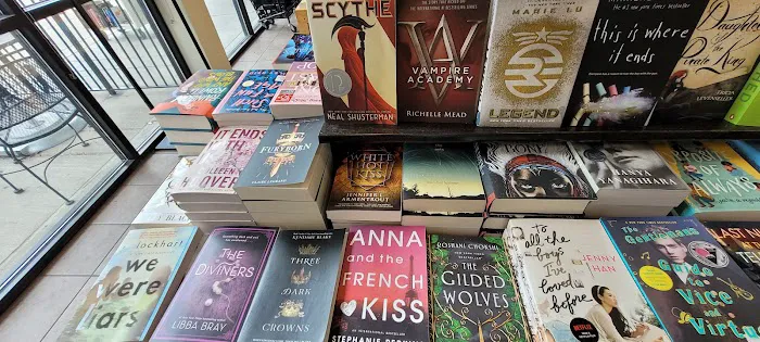 Books-A-Million 4