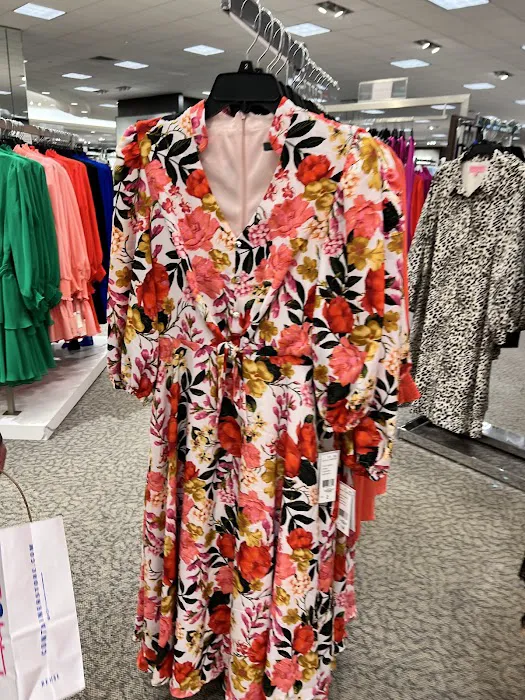 Dillard's 7