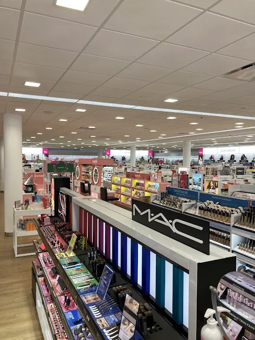 Ulta Beauty 0