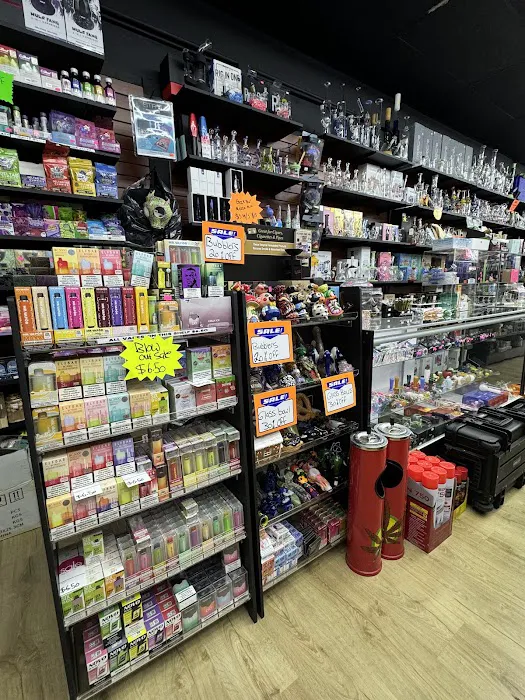 Smoke Buddy Head Shop 8