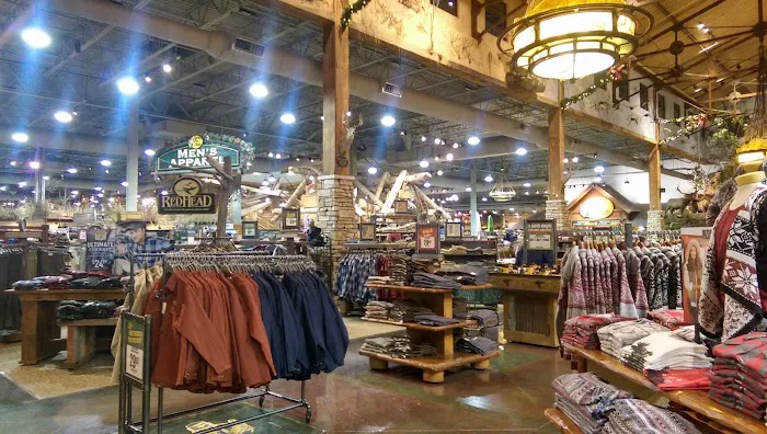 Bass Pro Shops 9
