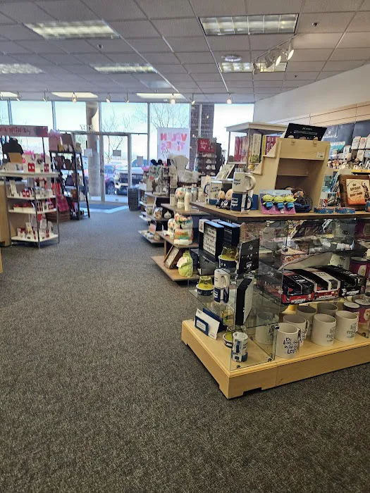 Cindy's Hallmark Shop 4