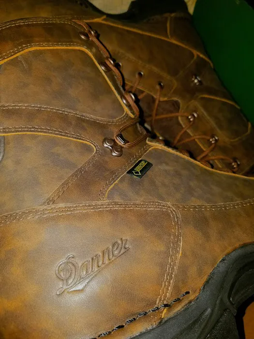 Danner 9
