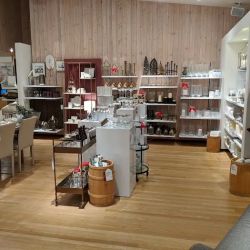 Crate & Barrel ico