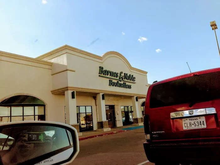 Barnes & Noble 1