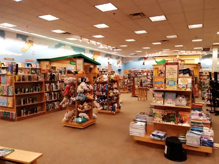 Barnes & Noble 2