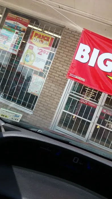 Family Dollar 0