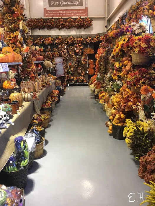 Ellis Home & Garden - Seasonal 0