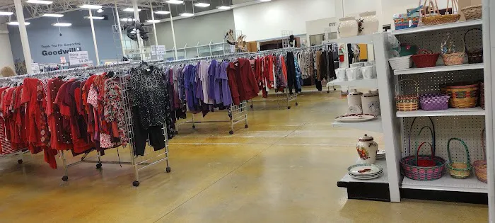Goodwill Industries - Pierremont 8