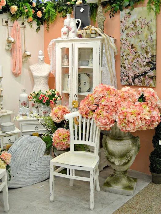 Ellis Home & Garden 6