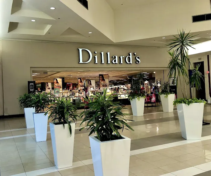 Dillard's 2
