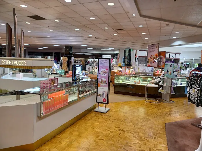 Dillard's 4