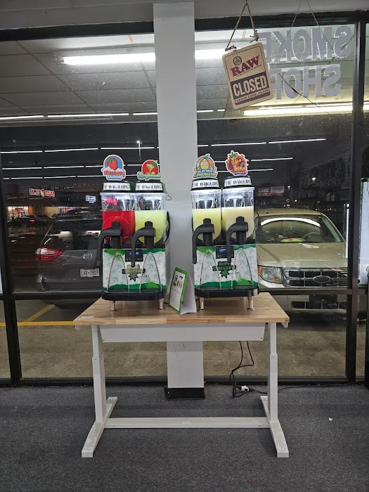 360 Tobacco Shop 7
