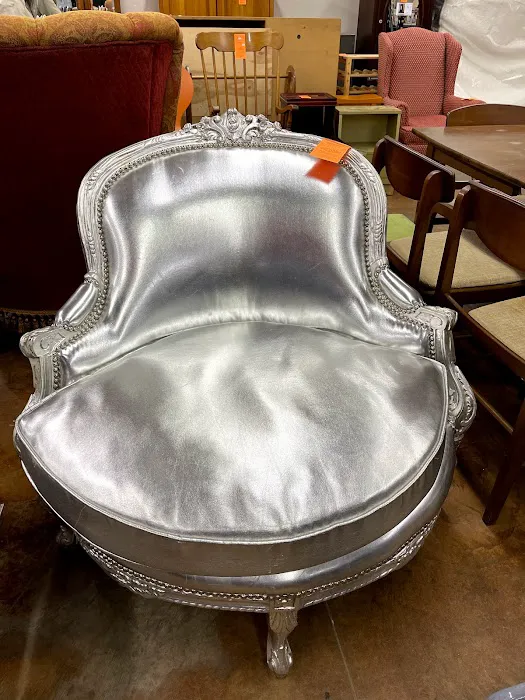 Rolling Hills Ministries Thrift Store 2