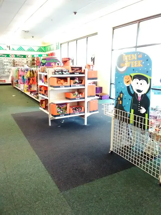 Dollar Tree 4