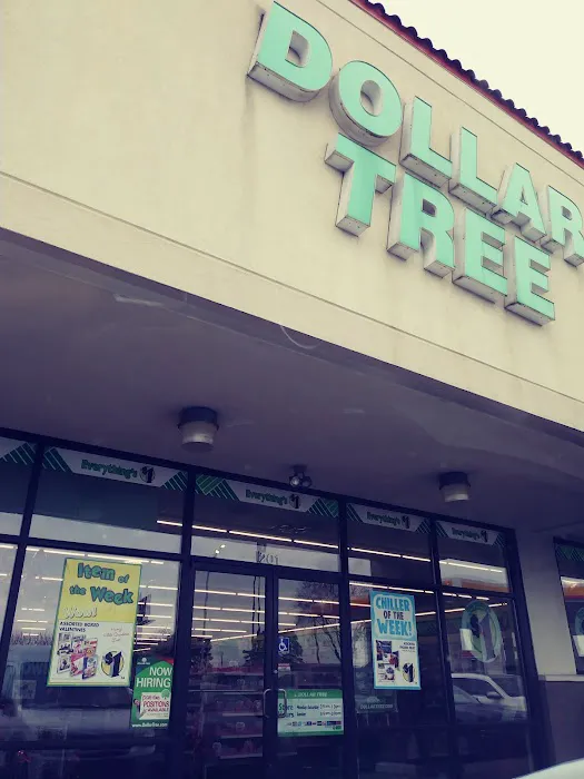 Dollar Tree 7