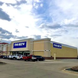 Five Below ico
