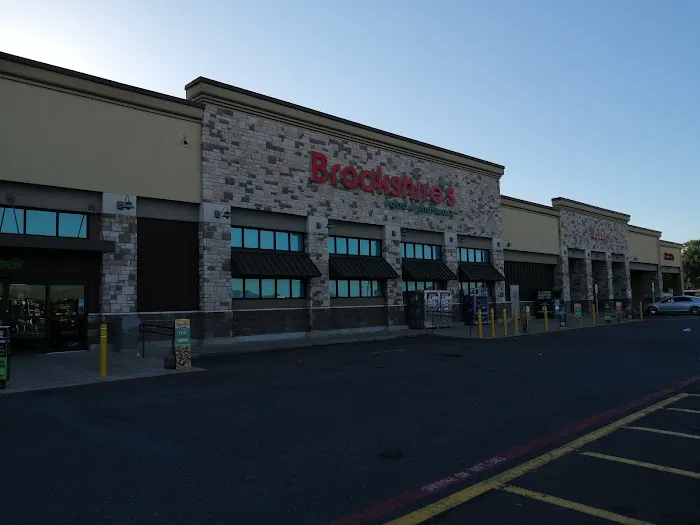 Brookshire's 3