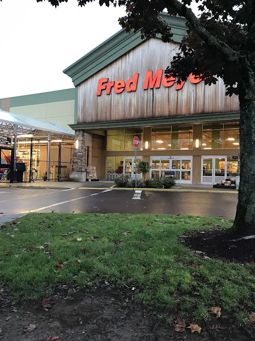 Fred Meyer 0