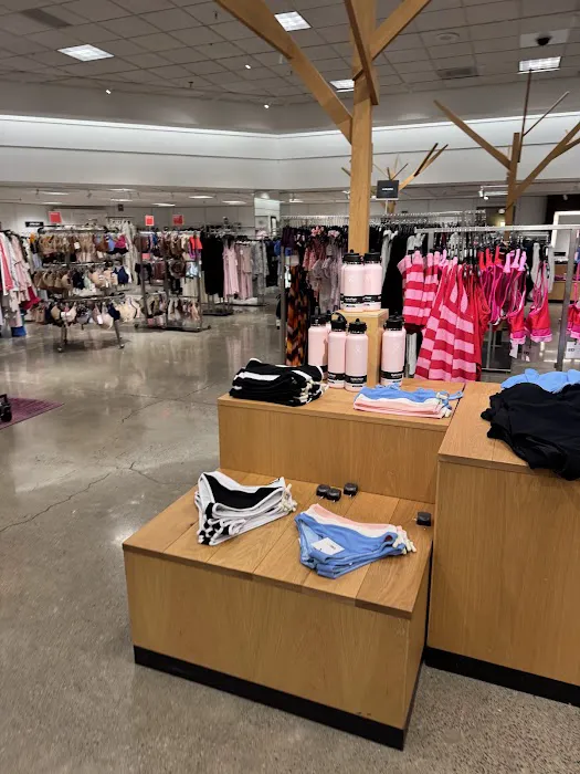 Nordstrom 8