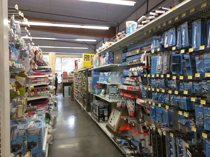 Pearl ACE Hardware 0