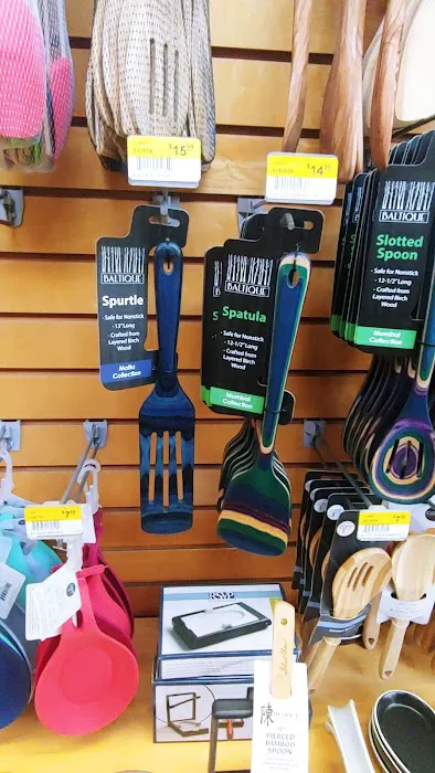 Pearl ACE Hardware 9