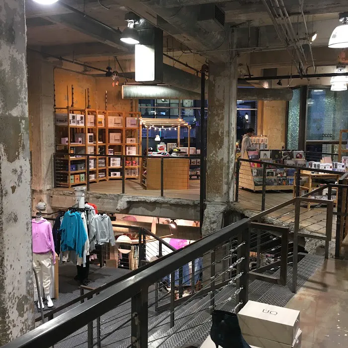 Urban Outfitters 4