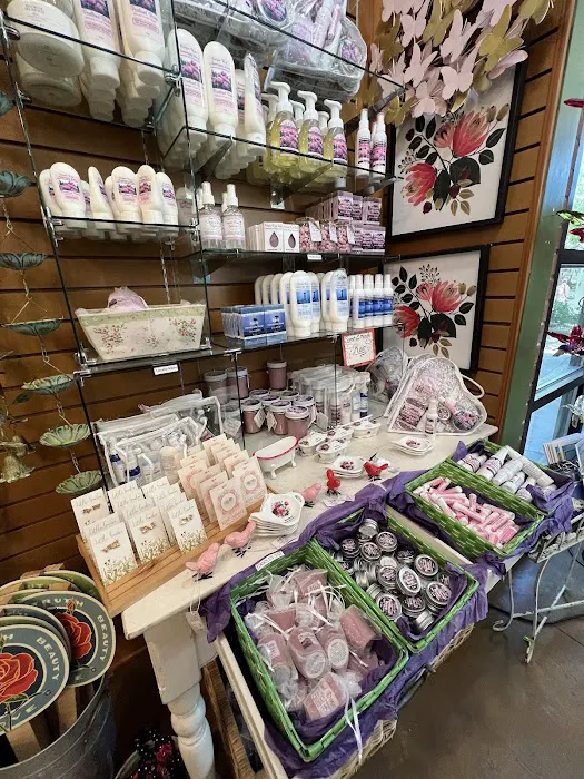 Rose Garden Store 9