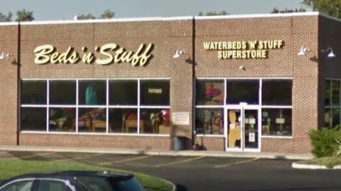 Waterbeds 'n' Stuff 1