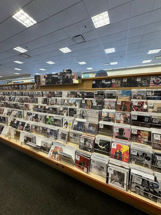 Barnes & Noble 0
