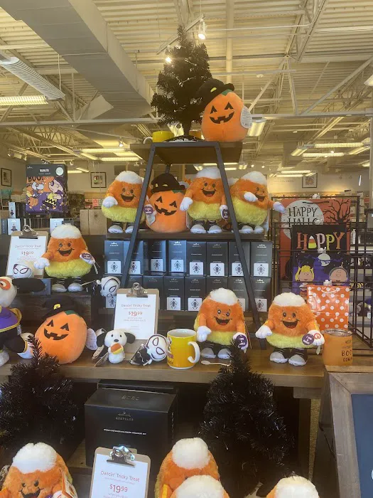 Gretchen's Hallmark Shop 3