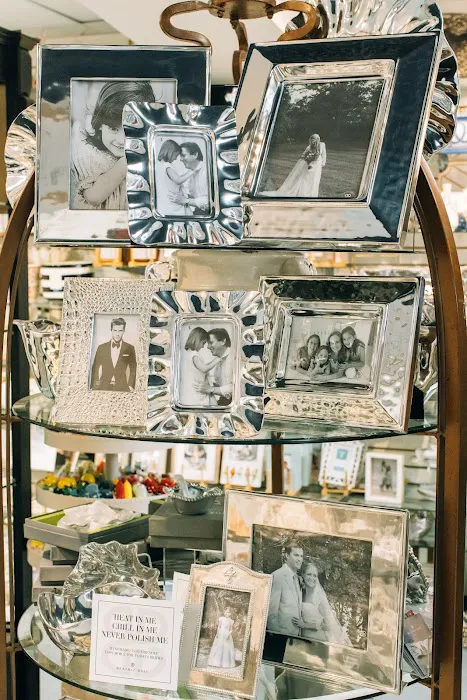 Findlay Rowe Designs Gift Shop & Boutique 6