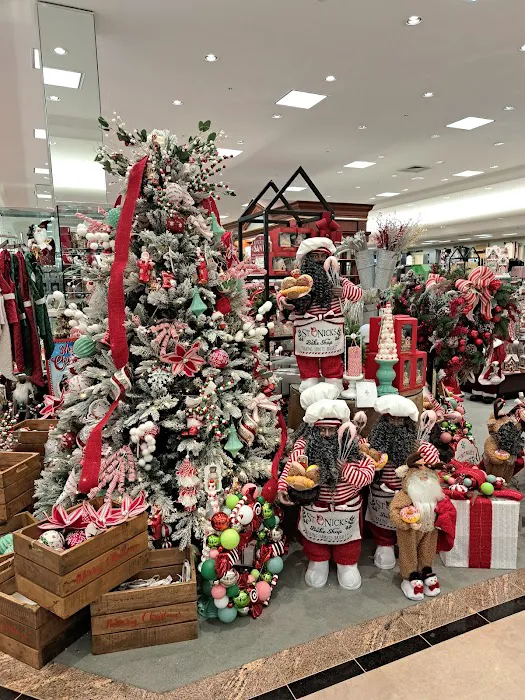 Dillard's 9