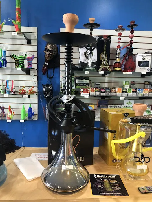 Rising Cloud - CBD, Vape, Smokeshop 8