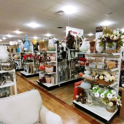 T.J. Maxx & HomeGoods