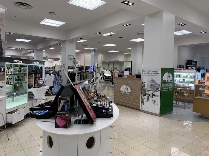Macy's 9