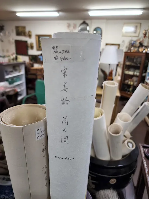 Antiques Unlimited 9
