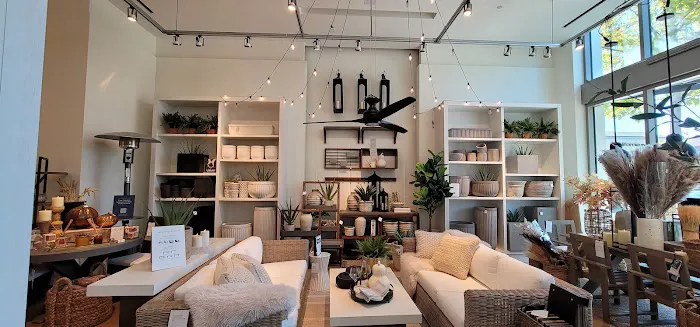 Pottery Barn 0