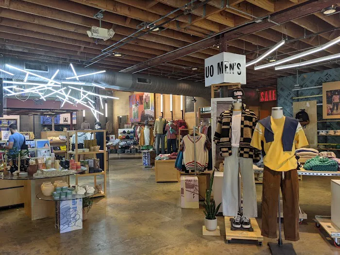 Urban Outfitters 5