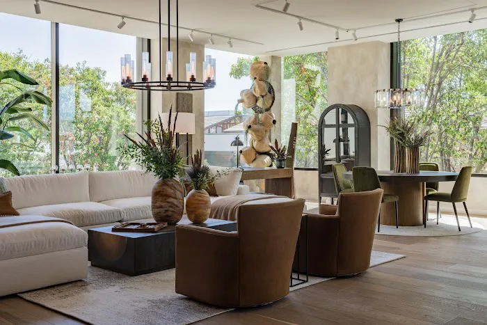 Arhaus 2