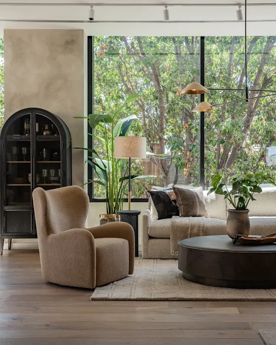 Arhaus 9