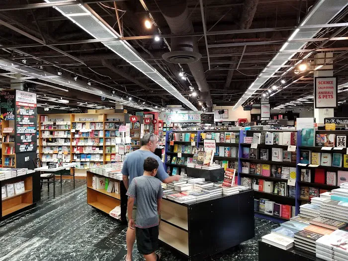 Kepler's Books 1