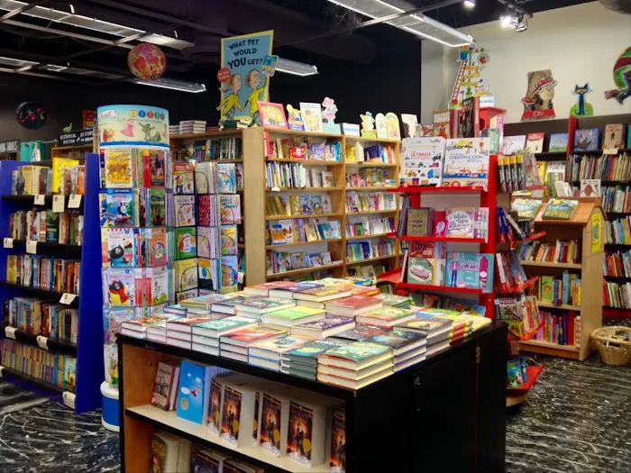 Kepler's Books 3