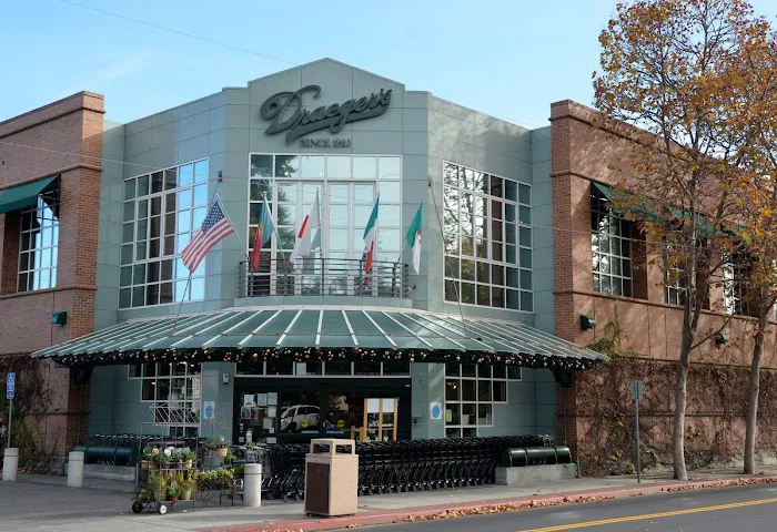 Draeger's Market 2