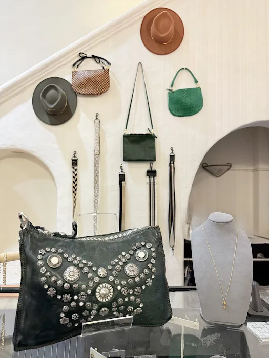 Romi Boutique 1