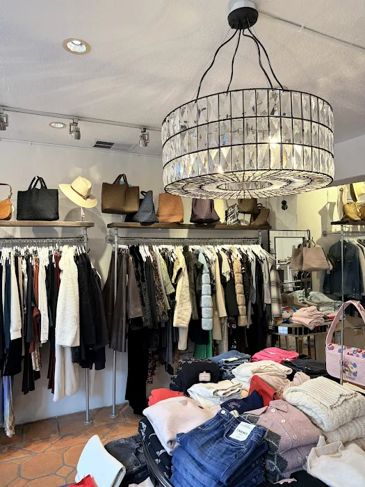 Romi Boutique 3