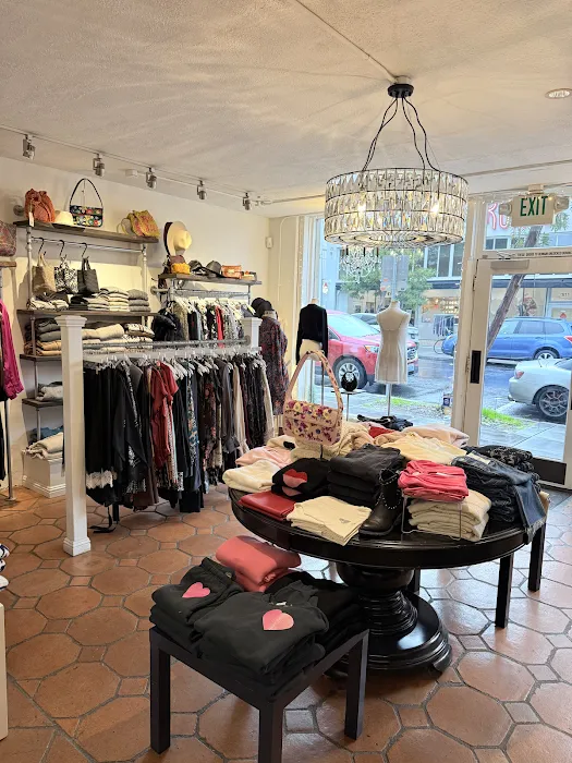 Romi Boutique 5