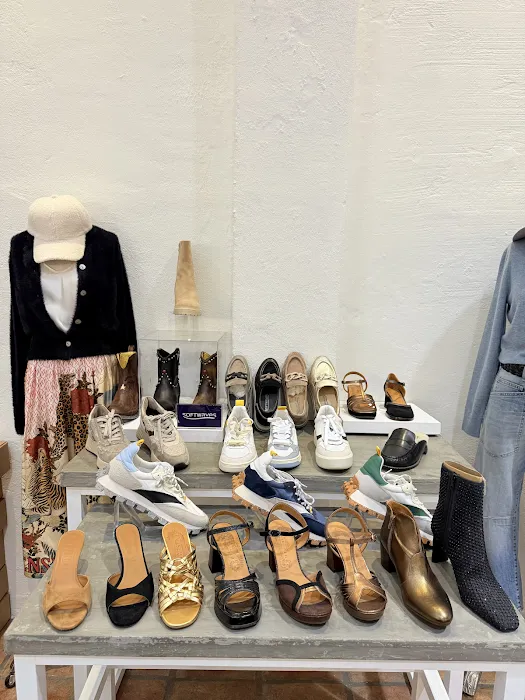 Romi Boutique 9