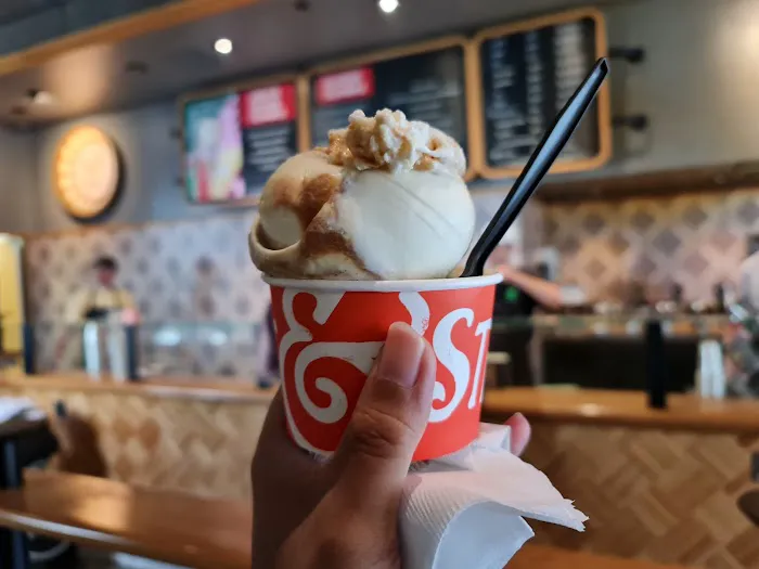 Salt & Straw 8