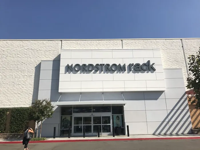 Nordstrom Rack 0